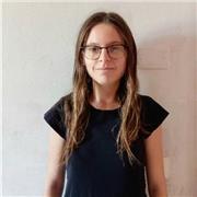 Neolaureata offre ripetizioni di inglese per studenti dalle elementari alle superiori